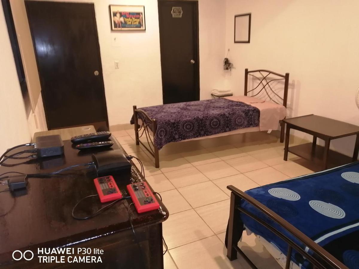 Monchita'S Ensenada Baja, Apartments For Rent. Exterior photo