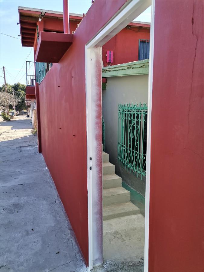 Monchita'S Ensenada Baja, Apartments For Rent. Exterior photo